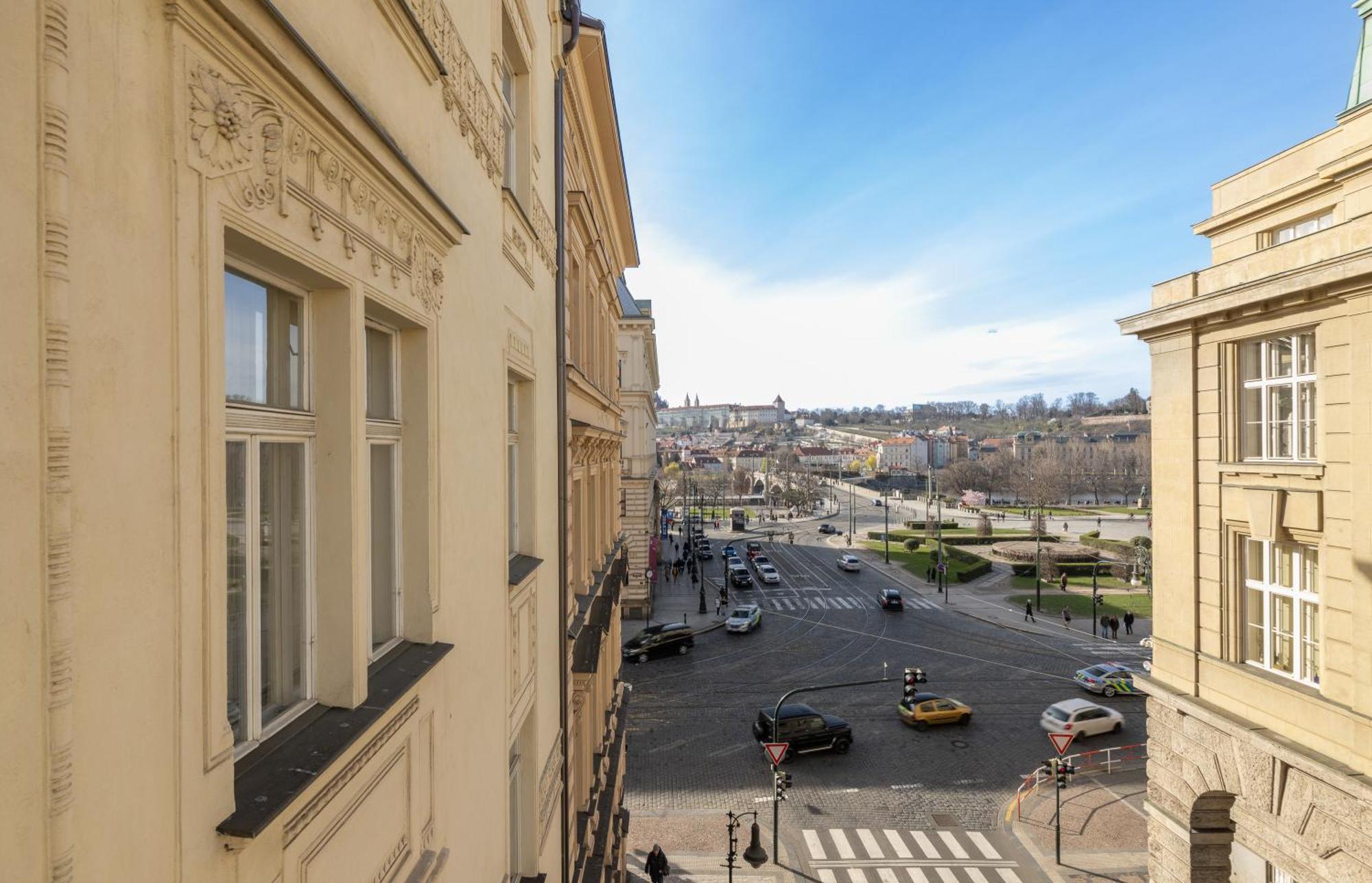 Apartment Spacious 2-bedroom In Old Town Prague