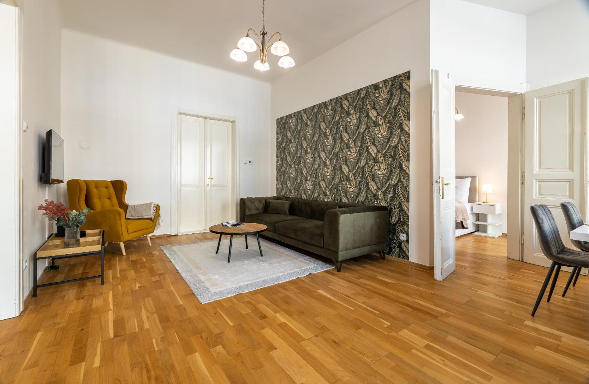 Spacious 2-bedroom In Old Town * Prague